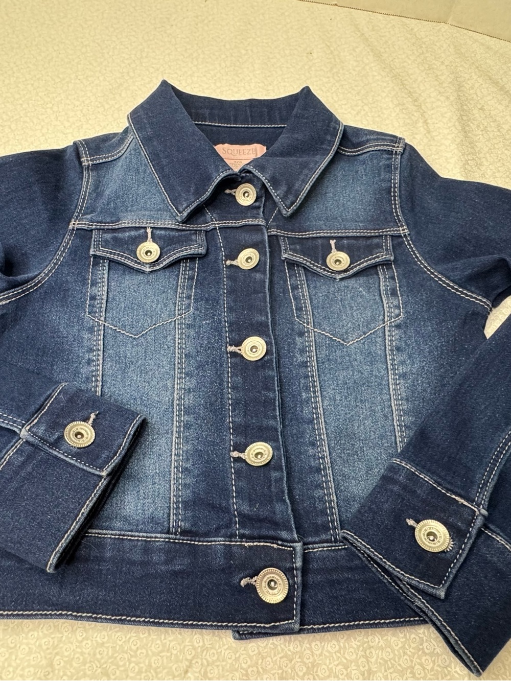 Squeeze Jean jacket distressed design girls 7/8 like new